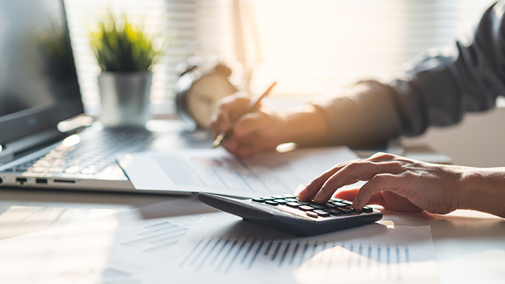 ACCA vs CIMA after AAT: which is right for you?