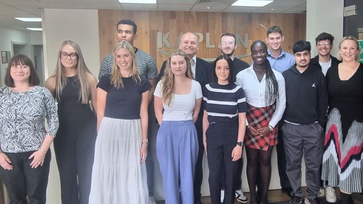 MP Neil Coyle visits Kaplan UK to discuss apprenticeships